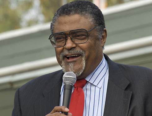 Colfax Avenue Charter Elementary School 'Because of you this world is going to be a better place,' says football great Rosey Grier to the students at Colfax Avenue Elementary School.