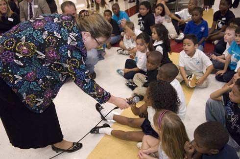 Sawyer Road Elementary School Georgia State Superintendent of Schools Kathy Cox asks a Sawyer Road student a question.