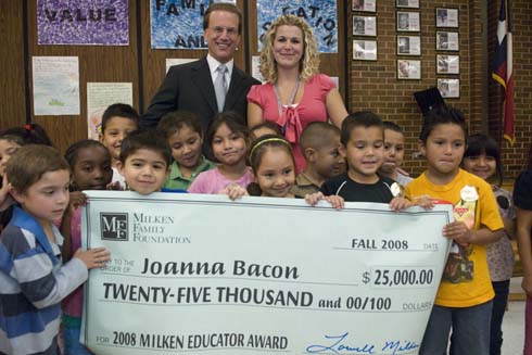 West Avenue Elementary School Milken Family Foundation Chairman Lowell Milken and new Milken Educator Joanna Bacon with her students at West Avenue Elementary School